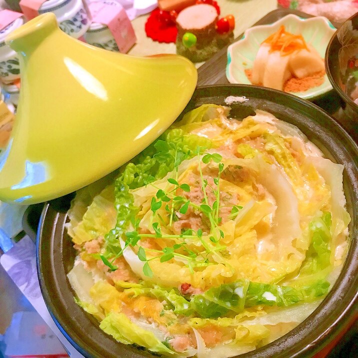 白菜と餅豚の豆乳ミルフィーユタジン